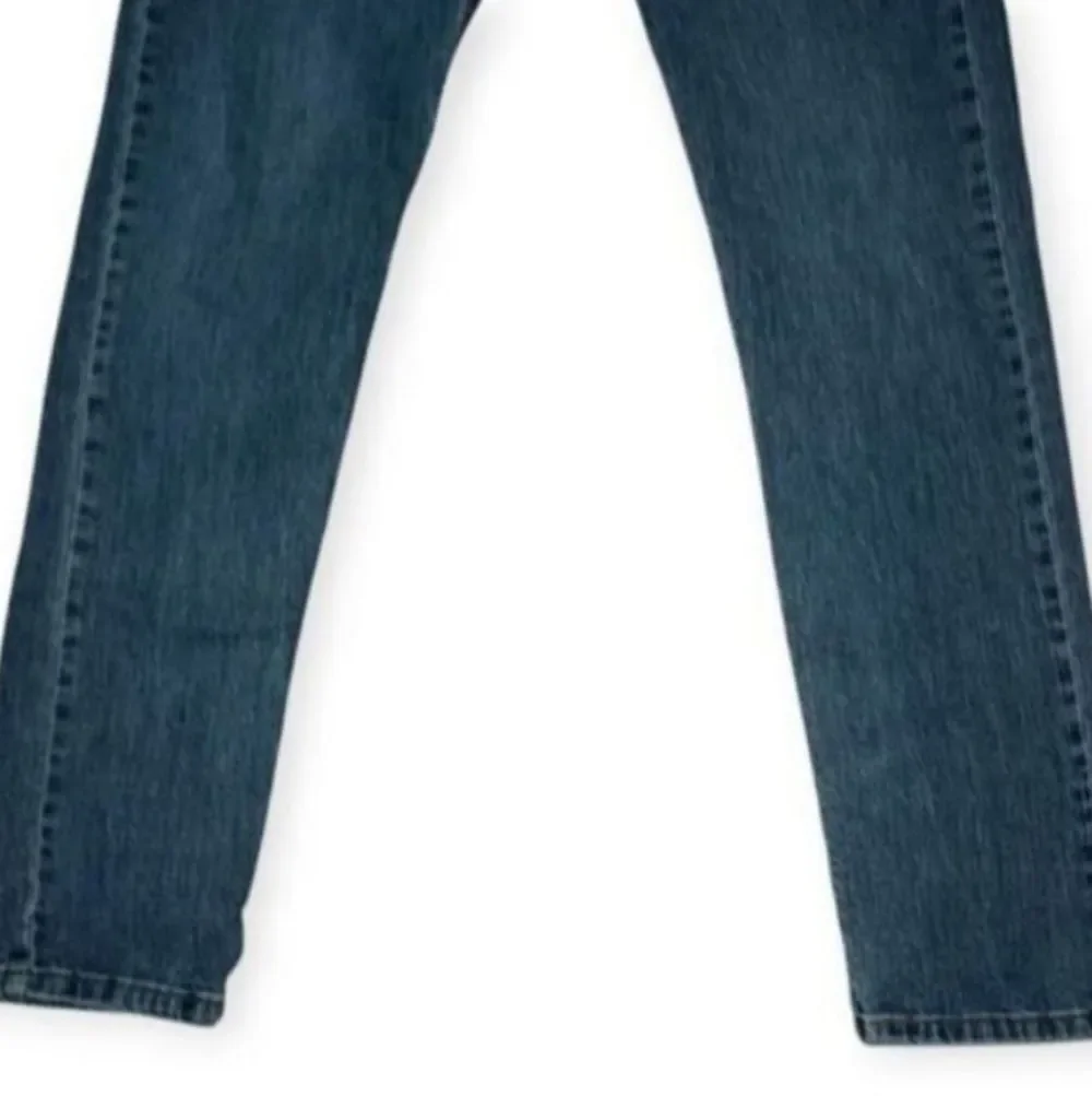 Levis levi 502